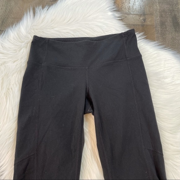 Athleta Mind Over Mat Capri Legging XS - Picture 3 of 12